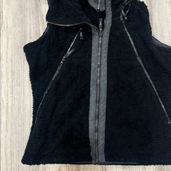 Kuhl Black Fleece Flight Vest size XL WOMEN'S - Picture 5 of 8